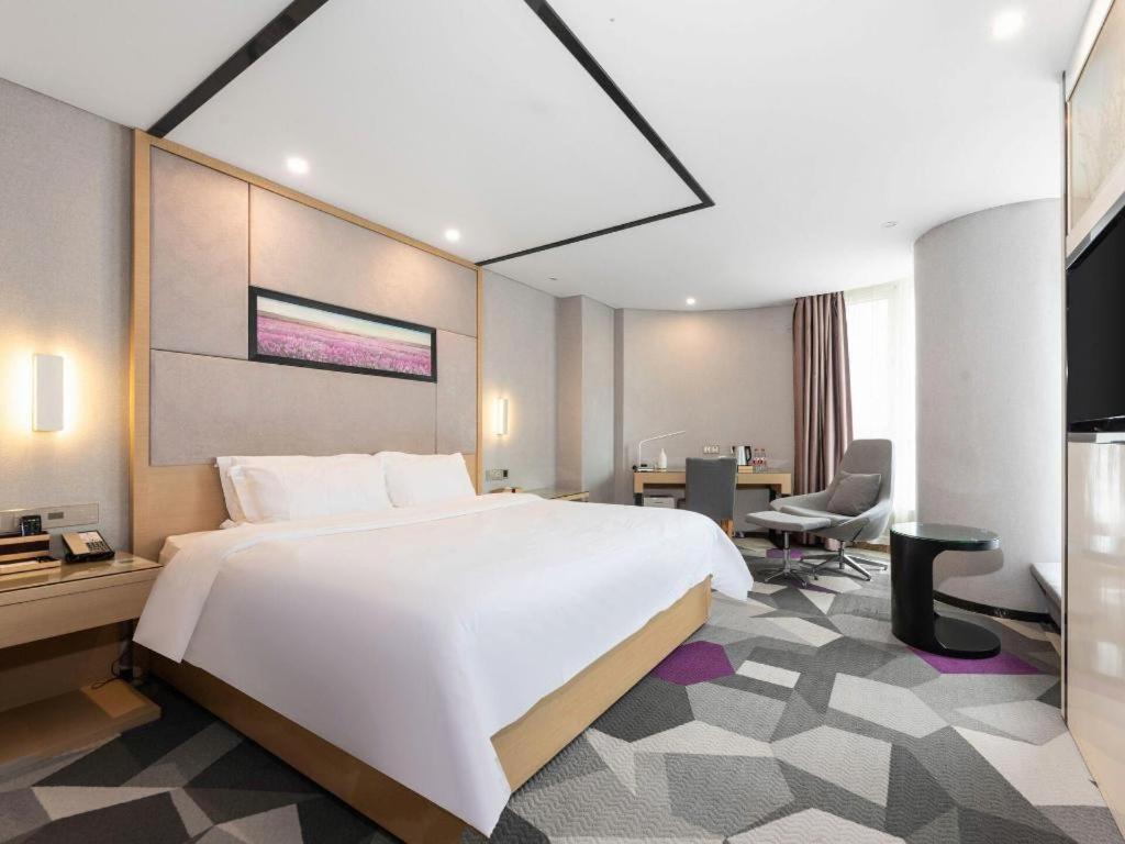 Lavande Hotel Nanchang Ai XI Hu Subway East Station Branch מראה חיצוני תמונה