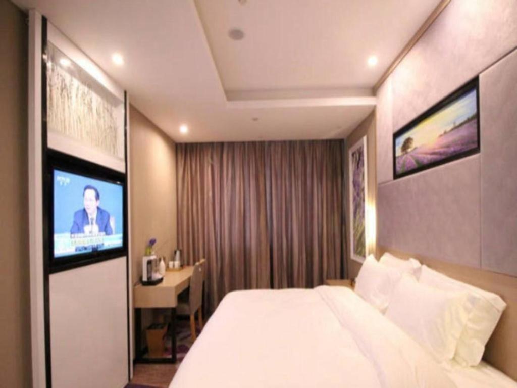 Lavande Hotel Nanchang Ai XI Hu Subway East Station Branch מראה חיצוני תמונה