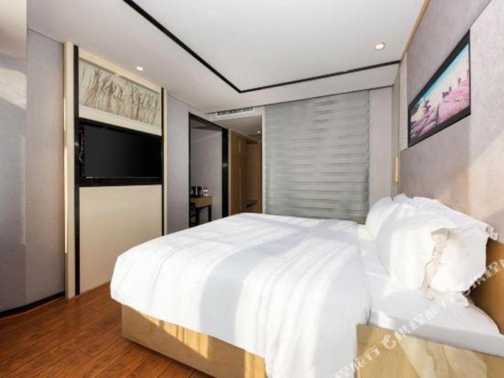 Lavande Hotel Nanchang Ai XI Hu Subway East Station Branch מראה חיצוני תמונה