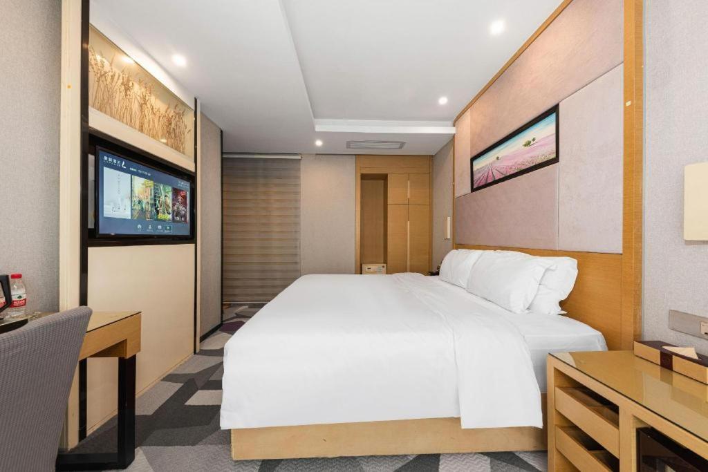 Lavande Hotel Nanchang Ai XI Hu Subway East Station Branch מראה חיצוני תמונה