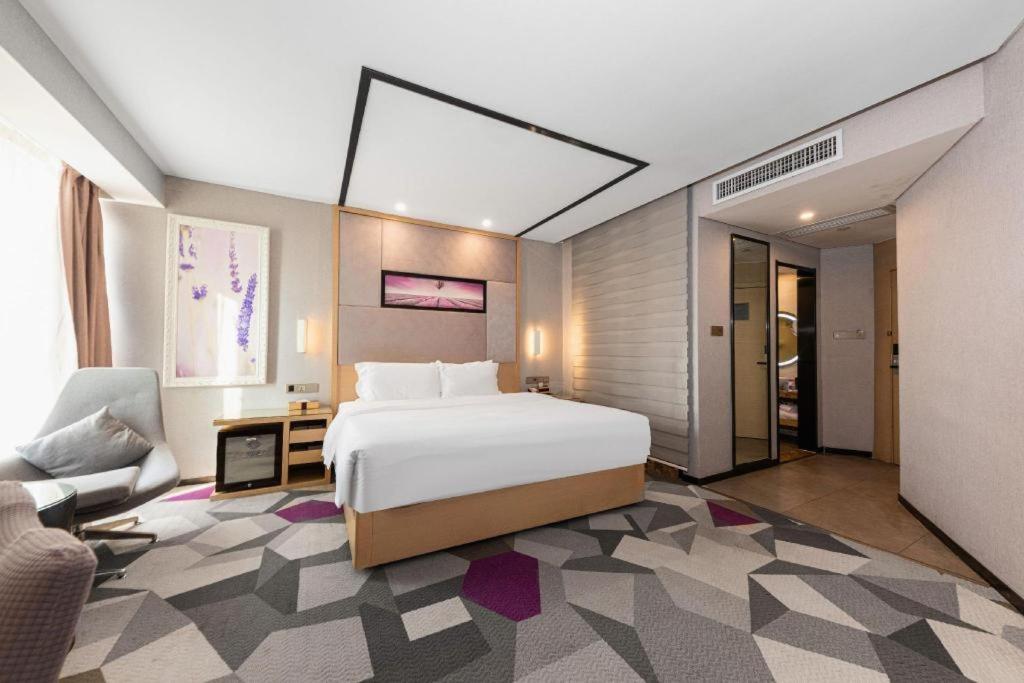 Lavande Hotel Nanchang Ai XI Hu Subway East Station Branch מראה חיצוני תמונה