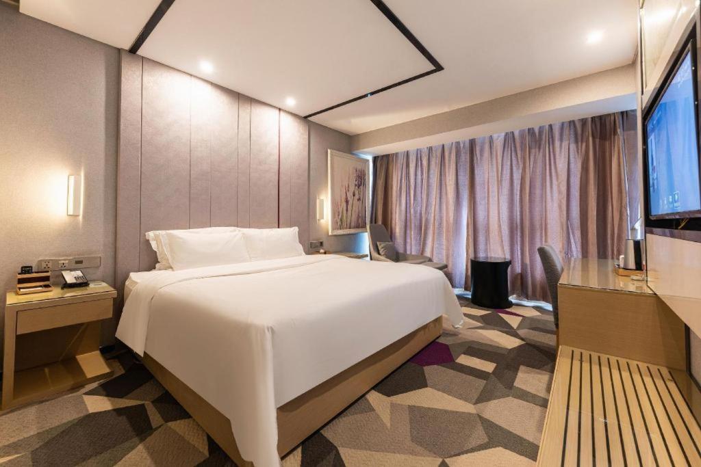 Lavande Hotel Nanchang Ai XI Hu Subway East Station Branch מראה חיצוני תמונה